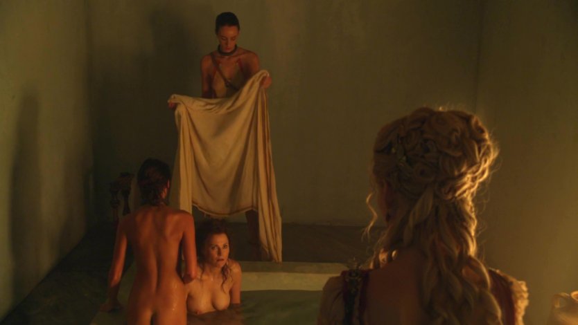 Люси Лоулесс Спартак кровь и песок nude