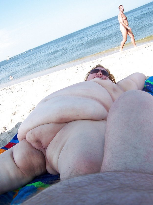 Толстые сиськи ssbbw на пляже