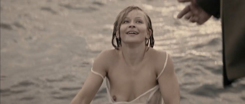 Анастасия Уколова ню
